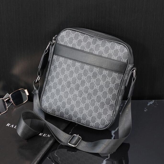 Factory wholesale brand men shoulder bag Street trend printing backpack outdoor leisure leather messenger bags simple versatile wear resistant mens handbag, Black
Factory wholesale brand men shoulder bag Street trend printing backpack outdoor leisure leather messenger bags simple versatile wear resistant mens handbag, Black