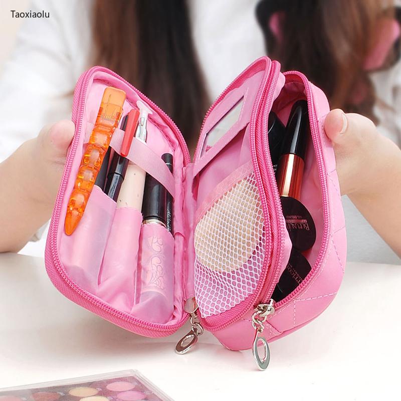 New Mini Ladies Cosmetic Bag Nylon Waterproof Storage Wash Bag Carry-on Makeup Trumpet Multi-purpose Rhombic Pencil Case, Black
New Mini Ladies Cosmetic Bag Nylon Waterproof Storage Wash Bag Carry-on Makeup Trumpet Multi-purpose Rhombic Pencil Case, Black