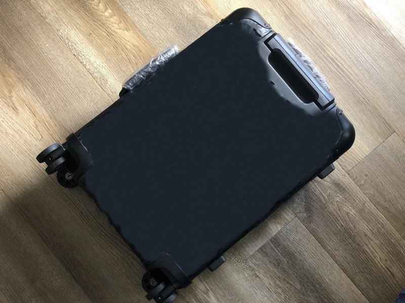 unisex Suitcases 2021 Fashion travle trunk Famous Luxury D&R Customized Classic Logo Print High quality Aluminum alloy Trolley case
unisex Suitcases 2021 Fashion travle trunk Famous Luxury D&R Customized Classic Logo Print High quality Aluminum alloy Trolley case