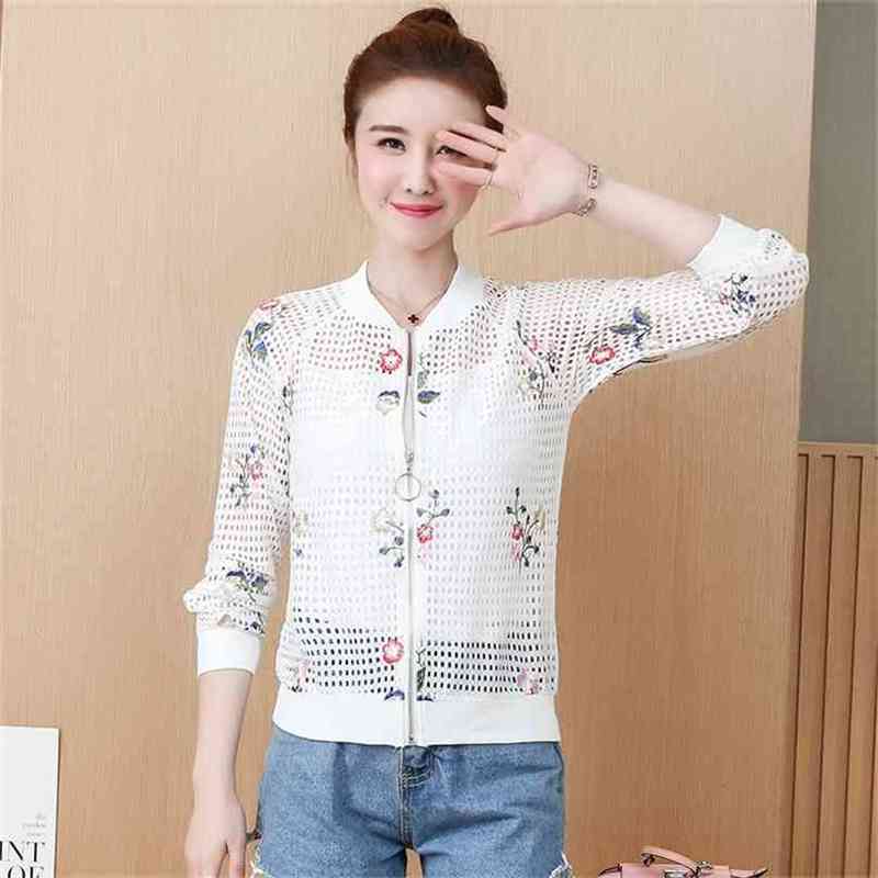 Spring Summer Hollow Jacket Fashion Women Slim Long Sleeve Vintage Floral Embroidery Short Coats Woman Casual Outwear 210525
Spring Summer Hollow Jacket Fashion Women Slim Long Sleeve Vintage Floral Embroidery Short Coats Woman Casual Outwear 210525