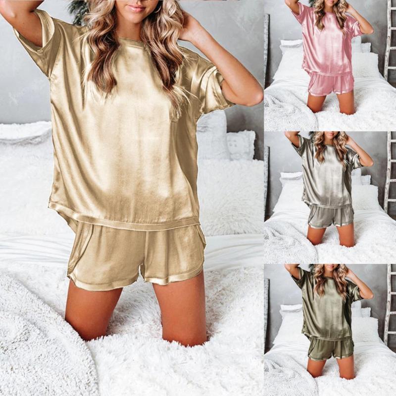 Women' Tracksuits Ladies Satin Silk Pajama Sets O-neck Short Sleeve Top Loose Shorts Pajamas Home Suit Lounge Wear Pijama Femenino, Army green
Women' Tracksuits Ladies Satin Silk Pajama Sets O-neck Short Sleeve Top Loose Shorts Pajamas Home Suit Lounge Wear Pijama Femenino, Army green