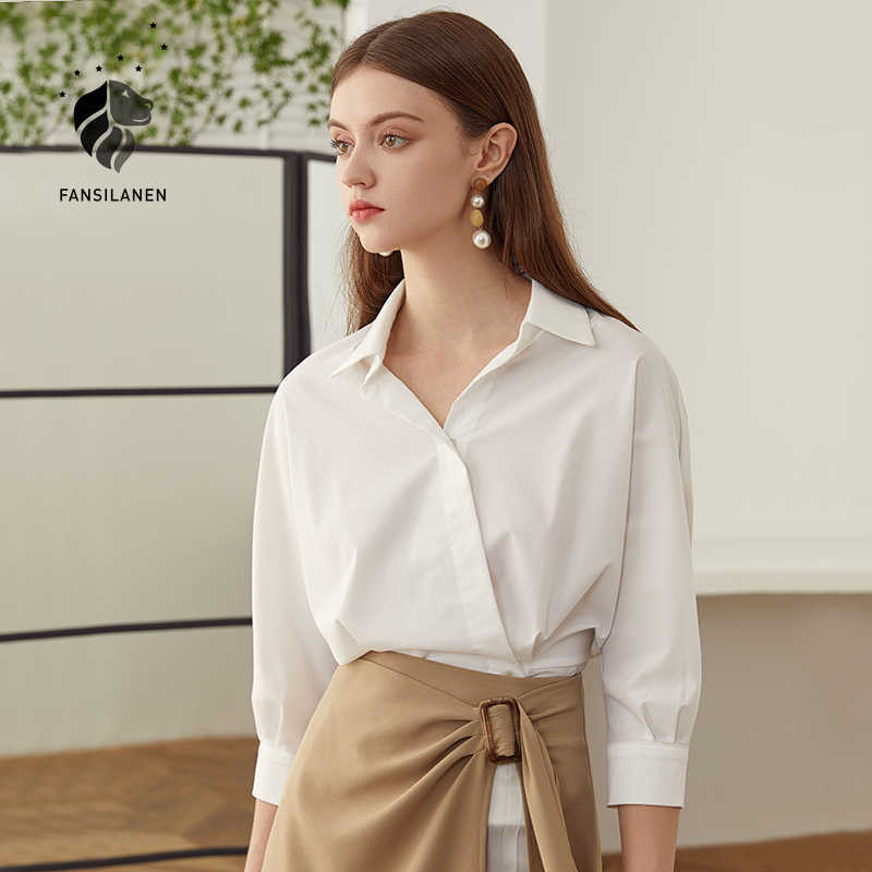 FANSILANEN Asymetrical casual cotton white blouse shirt Women french vintage office lady top Female autumn winter 210607
FANSILANEN Asymetrical casual cotton white blouse shirt Women french vintage office lady top Female autumn winter 210607