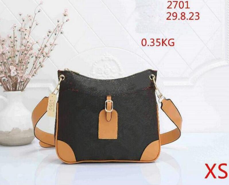 Hot designers Women Shoulder bags Sale Vintage Bucket Handbag Handbags Wallets for Leather Chain Bag Crossbody and 2701# 29x8x23cm, Black
Hot designers Women Shoulder bags Sale Vintage Bucket Handbag Handbags Wallets for Leather Chain Bag Crossbody and 2701# 29x8x23cm, Black
