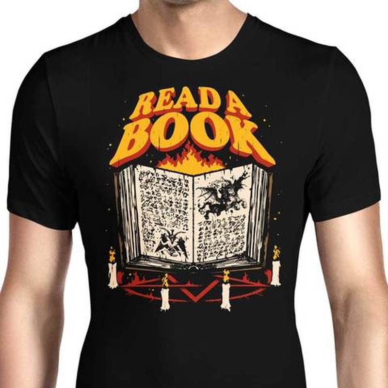 European-style magic book pattern ins wind round neck short-sleeved T-shirt for men and women, comfortable and loose, White;black
European-style magic book pattern ins wind round neck short-sleeved T-shirt for men and women, comfortable and loose, White;black