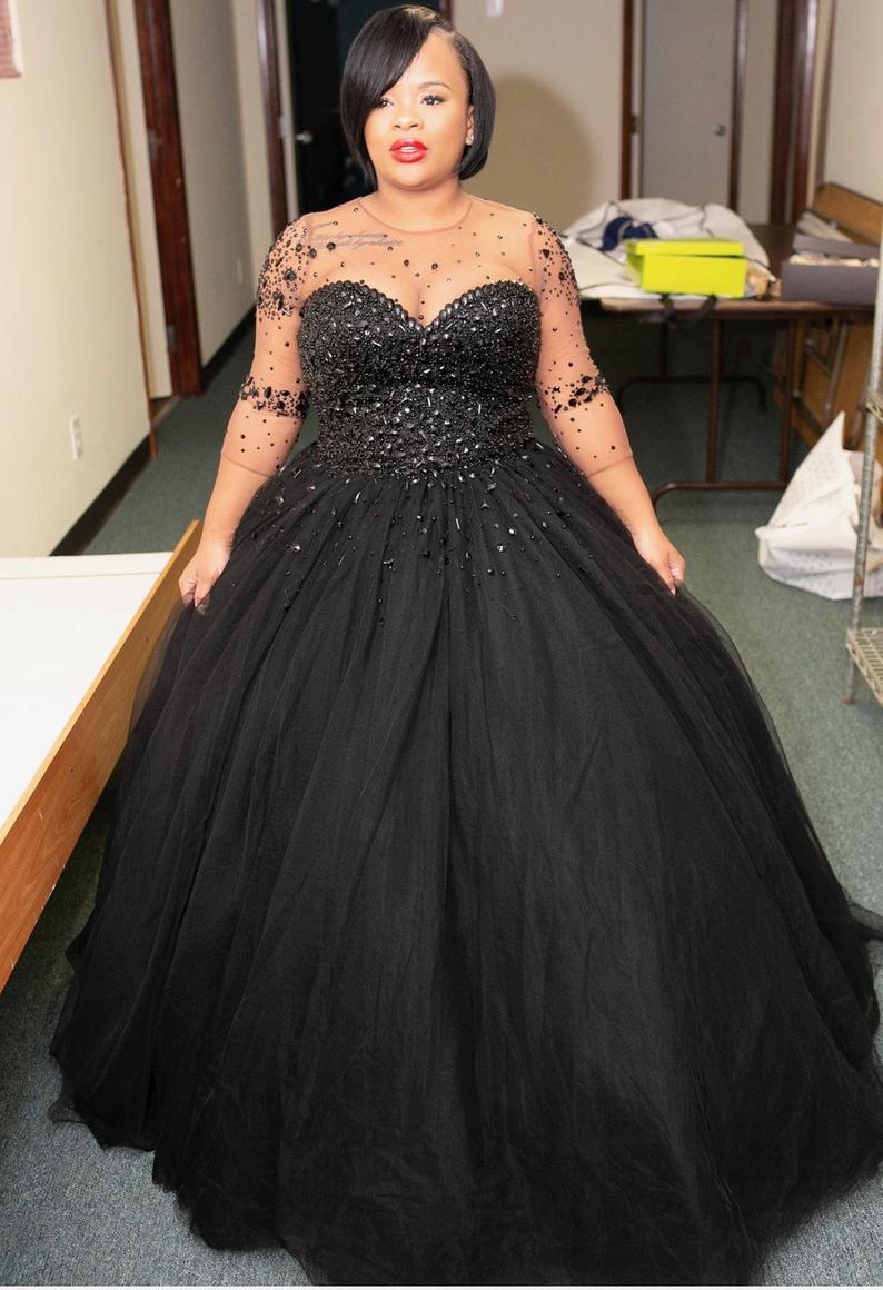 Beaded Black Dresses Gothic Jewel Sheer Neck With Long Sleeves Tulle A Line Floor Length Plus Size Wedding Gown Vestido