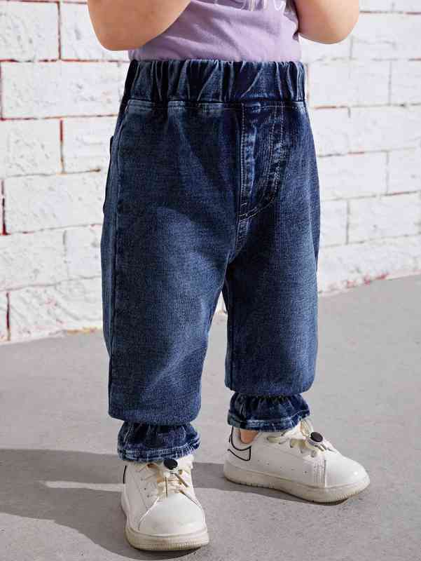 Baby Cartoon Embroidered Ruffle Hem Jeans SHE