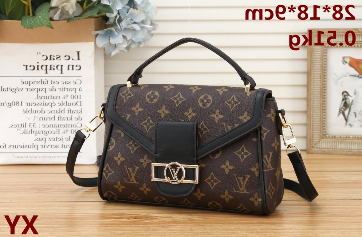Top quality Women handbag single Shoulder Bags crossbody handbags ladies Waist luxurys designers lady clutch purse Fashion Bag
Top quality Women handbag single Shoulder Bags crossbody handbags ladies Waist luxurys designers lady clutch purse Fashion Bag