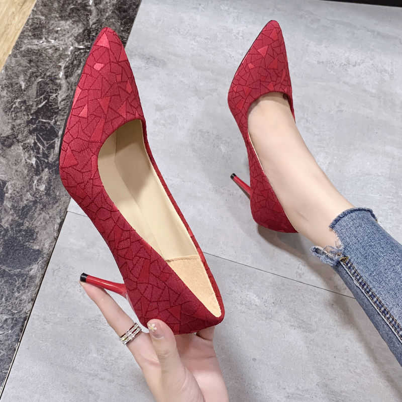 Spring Autumn Brand Women Temperament Pumps High Heels Pointed Toe Shoes Ladies Slip-on Wedding Women Stiletto Pumps 210611, Red7cm
Spring Autumn Brand Women Temperament Pumps High Heels Pointed Toe Shoes Ladies Slip-on Wedding Women Stiletto Pumps 210611, Red7cm