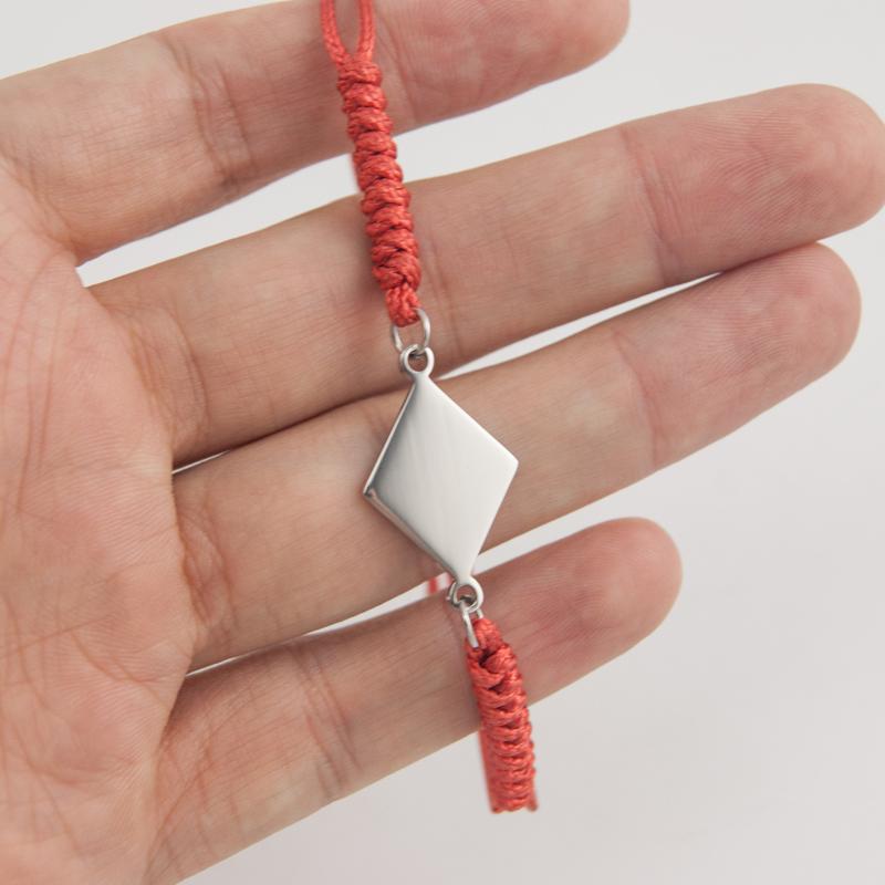 Charm Bracelets Stainless Steel Diamond Rhombus Connector Women Rope Cord Adjustable Bracelet Black Red Color, Golden;silver
Charm Bracelets Stainless Steel Diamond Rhombus Connector Women Rope Cord Adjustable Bracelet Black Red Color, Golden;silver