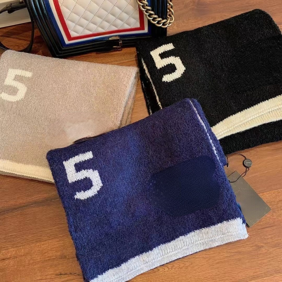 Classic Scarves Design Cashmere Knit Scarf for Women Men Scarves C Letter Pattern Pashminas Shawls