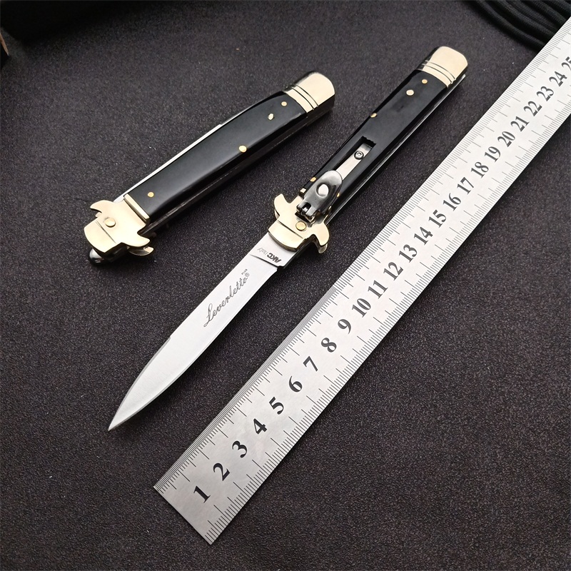 9-inch Italian Automatic Folding knife D2 Blade Double brass hand guard + natural ox horn handle Wild survival outdoor portable pocket knives EDC Tool
9-inch Italian Automatic Folding knife D2 Blade Double brass hand guard + natural ox horn handle Wild survival outdoor portable pocket knives EDC Tool