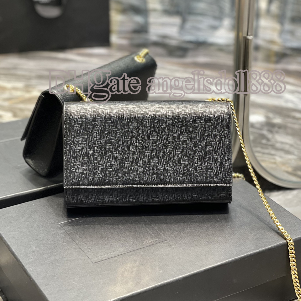 Luxury Designers Womens Shoulder Bags Purse top 7A quality small purses wallet Black calfskin caviar genuine leather chain cross body bag with box series number, Contact us
Luxury Designers Womens Shoulder Bags Purse top 7A quality small purses wallet Black calfskin caviar genuine leather chain cross body bag with box series number, Contact us