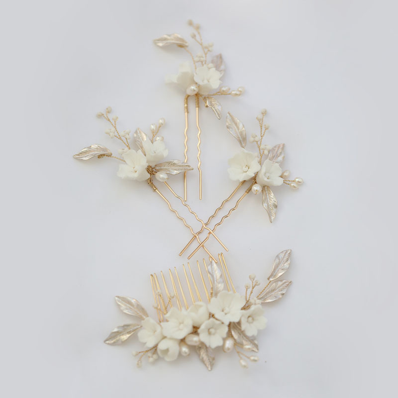 SLBRIDAL Handmade Freshwater Pearls Ceram Flower Bridal Comb Pin Set Wedding Headpieces Women Jewelry Hair Accessories
SLBRIDAL Handmade Freshwater Pearls Ceram Flower Bridal Comb Pin Set Wedding Headpieces Women Jewelry Hair Accessories