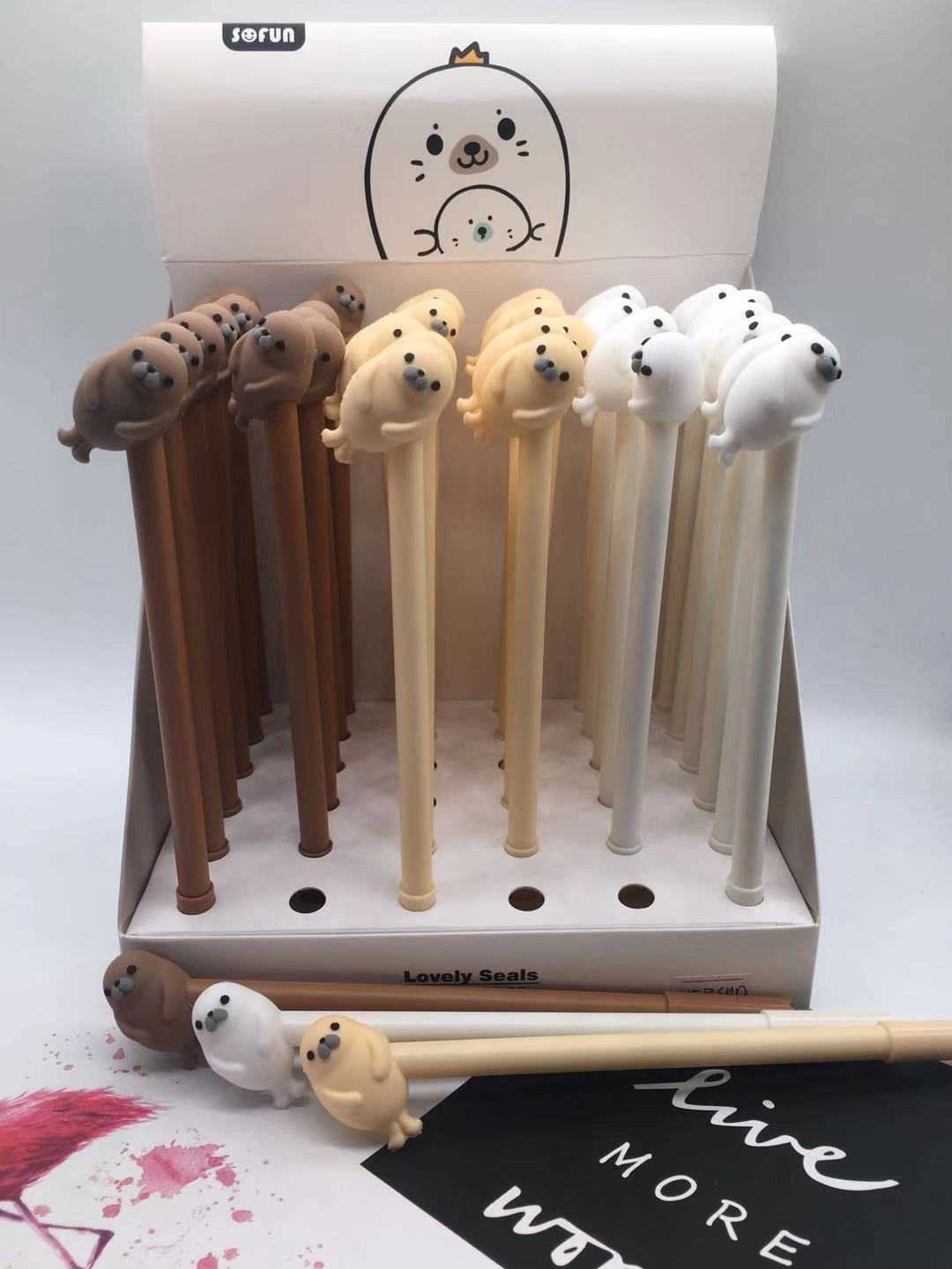 Pen Korean cute cartoon seal silicone gel neutral primary and secondary school students soft rubber signature water black animal seal
Pen Korean cute cartoon seal silicone gel neutral primary and secondary school students soft rubber signature water black animal seal