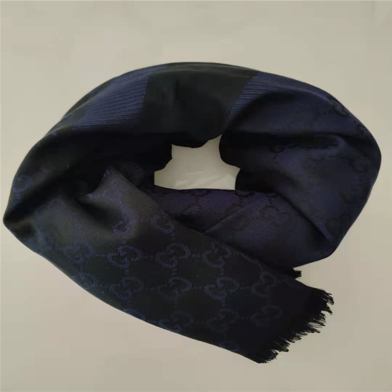 luxury Scarf for Women brand Designer Scarfs high qualtiy square wool silk Scarves big size 140*140cm no box
luxury Scarf for Women brand Designer Scarfs high qualtiy square wool silk Scarves big size 140*140cm no box