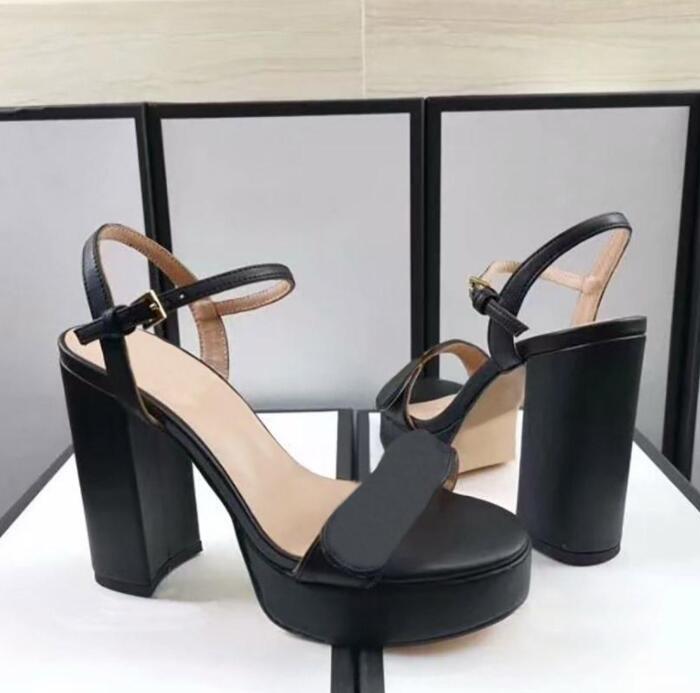 summer Luxury designer heels Sandals for women Sliders Fashion Buckle chunky heel Shoes Genuine Leather Cover Heeled Womens Shoe High quality Sandal
summer Luxury designer heels Sandals for women Sliders Fashion Buckle chunky heel Shoes Genuine Leather Cover Heeled Womens Shoe High quality Sandal