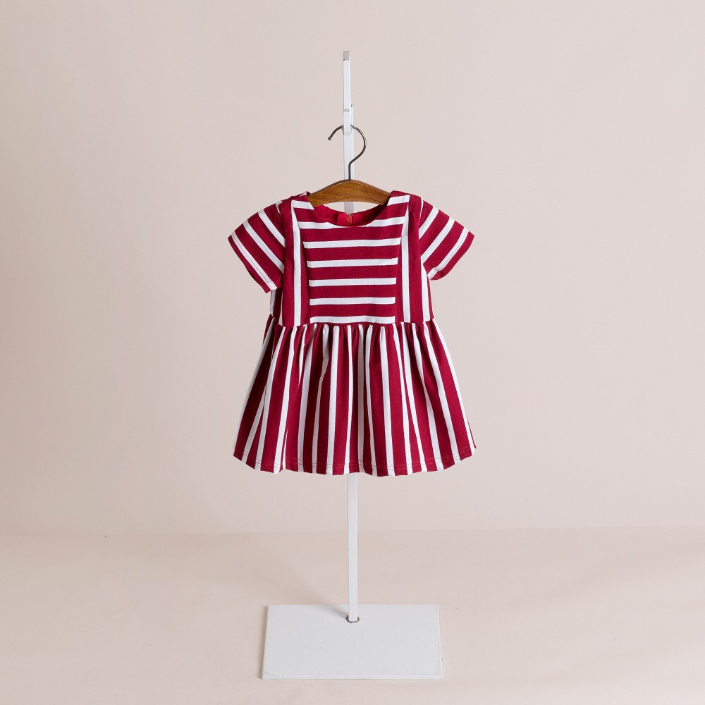 2021 summer explosive children's clothing striped girls princess dress Korean version of the cute children's short-sleeved dress, Red;yellow
2021 summer explosive children's clothing striped girls princess dress Korean version of the cute children's short-sleeved dress, Red;yellow