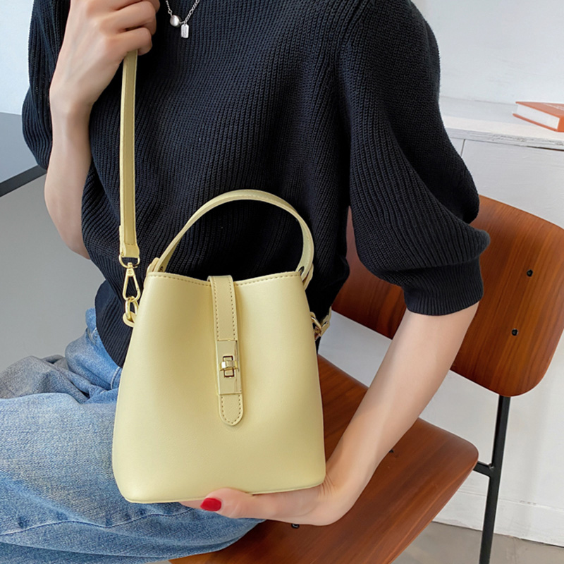 2025 pretty Evening Bags Fashion Small Bucket Bag Ladies Beige Yellow Shoulder Casual Messenger Mini Handbag beautiful Solid Color Mobile Phone Party
