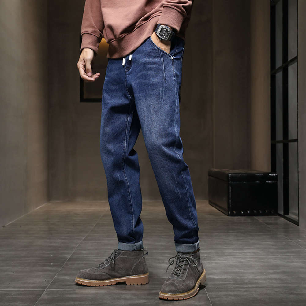 new jeans men's fashion brand small straight tube spring and Autumn Korean slim elastic leisure youth pants, Blue
new jeans men's fashion brand small straight tube spring and Autumn Korean slim elastic leisure youth pants, Blue