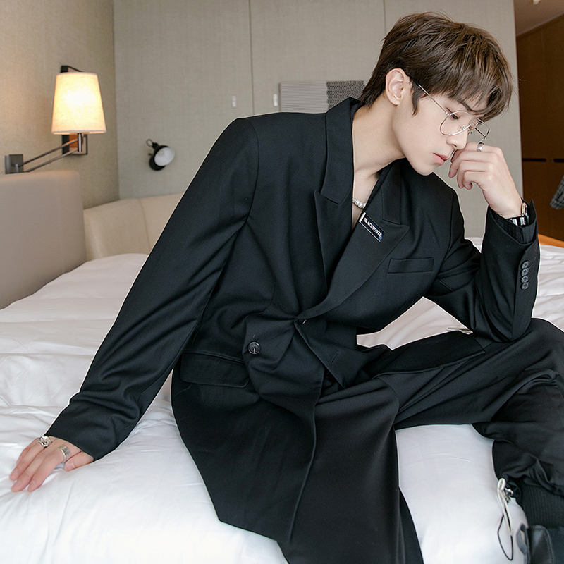 Men's Design Black Suit Jacket 2021 New Long Sleeve Casual Irregular Blazer Light Luxury Vintage Male Autumn Clothes9Y9076, White;black
Men's Design Black Suit Jacket 2021 New Long Sleeve Casual Irregular Blazer Light Luxury Vintage Male Autumn Clothes9Y9076, White;black