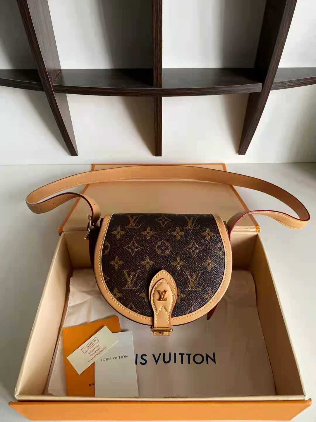 Louis Vuitton shoulder bag Top quality Luxurys Designer hobo for women TAMBOURIN lady Genuine leather handbag MON0GRAM Crossbody bags purse
Louis Vuitton shoulder bag Top quality Luxurys Designer hobo for women TAMBOURIN lady Genuine leather handbag MON0GRAM Crossbody bags purse
