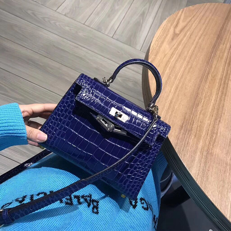 Bag 2021 New Popular Net Red Fashion Womens Bag Mini Alligator Print Handbag All-Match Messenger Bag, Royal blue
Bag 2021 New Popular Net Red Fashion Womens Bag Mini Alligator Print Handbag All-Match Messenger Bag, Royal blue