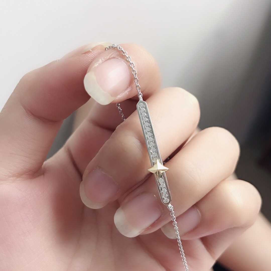 Pendant NecklacesHEF jewelry original fairy Bracelet simple design Star Bracelet 925 Silver
Pendant NecklacesHEF jewelry original fairy Bracelet simple design Star Bracelet 925 Silver