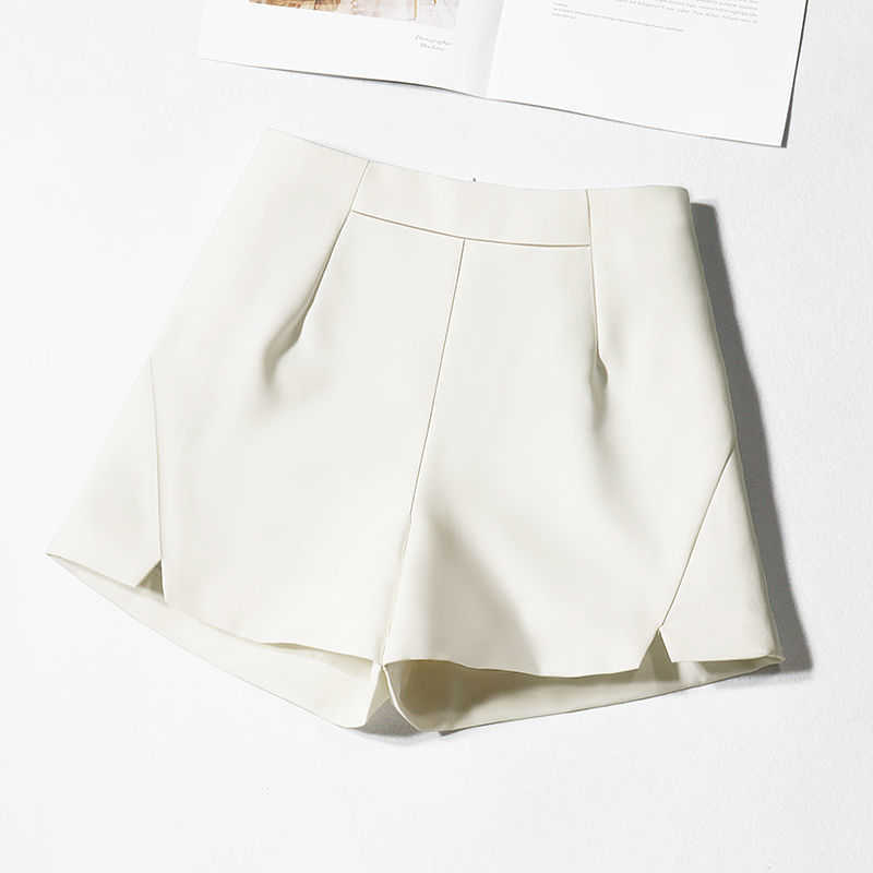 Plus Size 3XL Chiffon Shorts Women Summer Thin High Waist Shorts Black White Short Femme Elegant Office Suit Womens Shorts C6157 210611