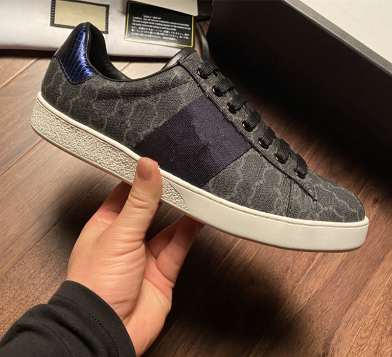 Original Italy Men Women Sneaker Casual Shoes Top Quality Snake Chaussures Leather Sneakers Ace Bee Embroidery Stripes Shoe Walking Sports, Black
Original Italy Men Women Sneaker Casual Shoes Top Quality Snake Chaussures Leather Sneakers Ace Bee Embroidery Stripes Shoe Walking Sports, Black