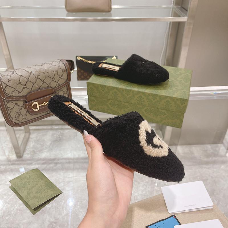 2021 fashion latest women's slippers sandals all wool luxury custom logo soft and comfortable 35-40, Black
2021 fashion latest women's slippers sandals all wool luxury custom logo soft and comfortable 35-40, Black