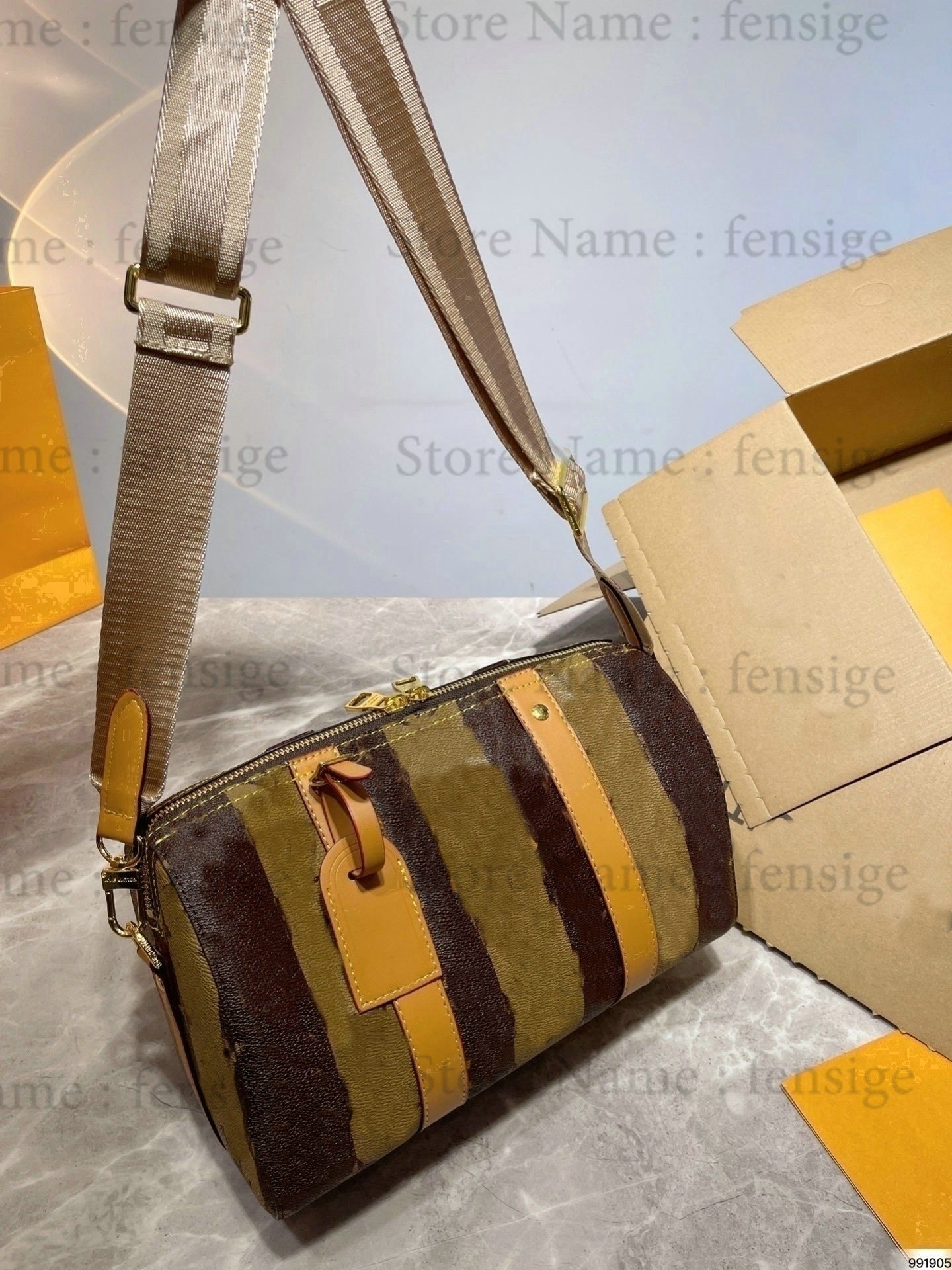 Speedy Pillow Bag CITY Bag Heart M45963 Retiro MINI Boston Portable Shoulder Luxury Designers Mens Handbag Crossbody Bags Purse, #1
Speedy Pillow Bag CITY Bag Heart M45963 Retiro MINI Boston Portable Shoulder Luxury Designers Mens Handbag Crossbody Bags Purse, #1