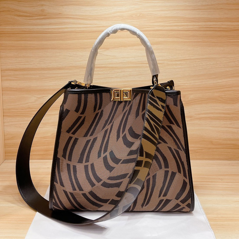 Women Crossbody Bag Quality ff Letter Prints Tote Handbag Fashion Shoulder Shopping Pouch Hard Partition With A Zipper Pocket Wide Shoulder Starp, Blue
Women Crossbody Bag Quality ff Letter Prints Tote Handbag Fashion Shoulder Shopping Pouch Hard Partition With A Zipper Pocket Wide Shoulder Starp, Blue