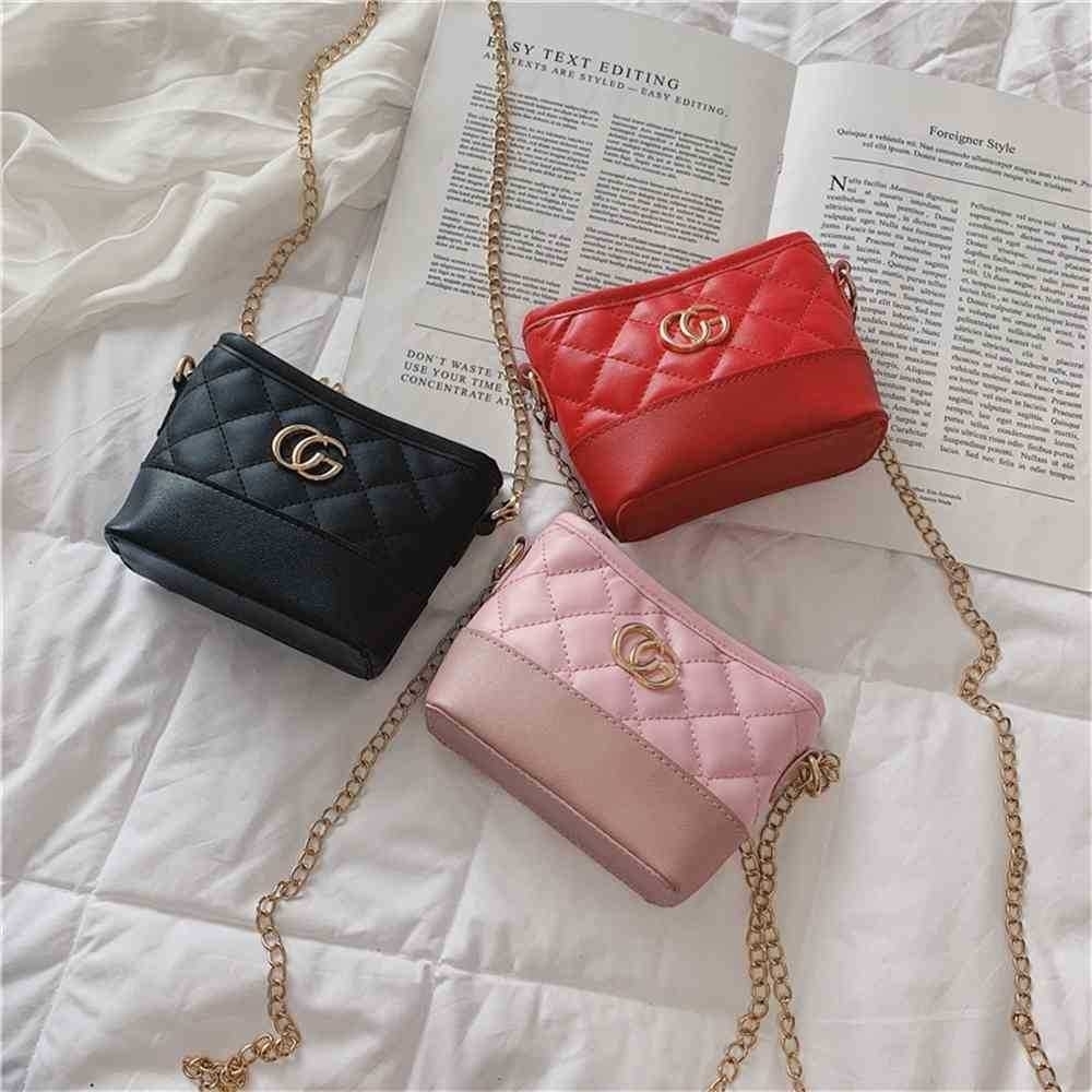 Candy Colors Girl's Korean Princess Messenger Bag 2021 Children's Cute Fashion Bag One-Shoulder Bags Coin Case Purse High Capacity Totes G74N4IZ, Mix design or list
Candy Colors Girl's Korean Princess Messenger Bag 2021 Children's Cute Fashion Bag One-Shoulder Bags Coin Case Purse High Capacity Totes G74N4IZ, Mix design or list