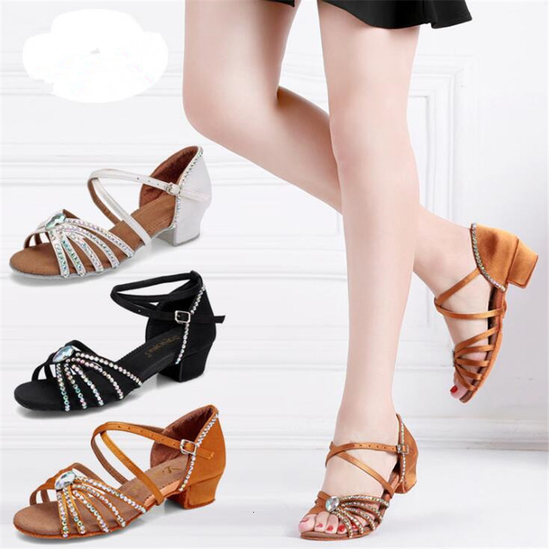 Rhinestone Sandals Ladies Women Professional Latin Dance Girls Ballroom Dancing Shoes Kids Low Hook, White
Rhinestone Sandals Ladies Women Professional Latin Dance Girls Ballroom Dancing Shoes Kids Low Hook, White