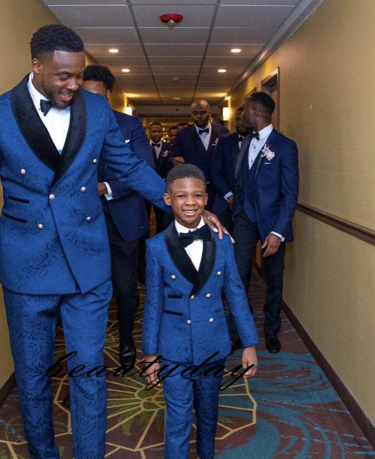 Royal Blue Kids Formal Wear Boy's Outfits For Wedding Ring Bearer Dinner Birthday Party 2 Pieces Set Jacket Pants Bow Custom Made Size 12