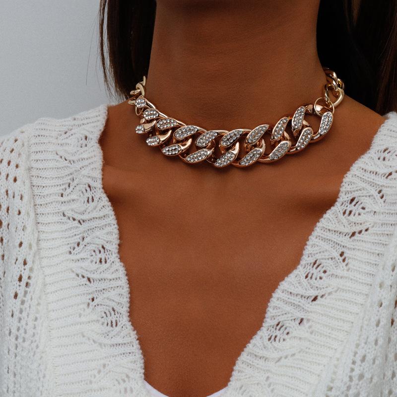 Chokers Punk Hip Hop Cuban Link Chain Choker Necklace Iced Out Rapper Crystals Fashion Bling Rhinestone Collar Jewelry Gift
Chokers Punk Hip Hop Cuban Link Chain Choker Necklace Iced Out Rapper Crystals Fashion Bling Rhinestone Collar Jewelry Gift