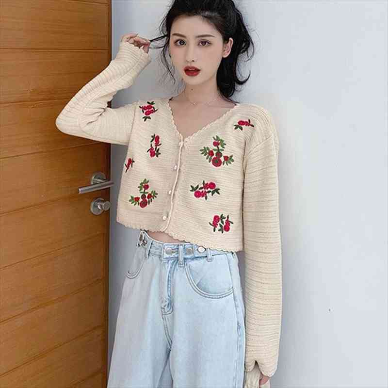 korean style v-neck flower embroidery short knitted sweaters women thin cardigan fashion short sleeve sun protection mujer, White;black
korean style v-neck flower embroidery short knitted sweaters women thin cardigan fashion short sleeve sun protection mujer, White;black