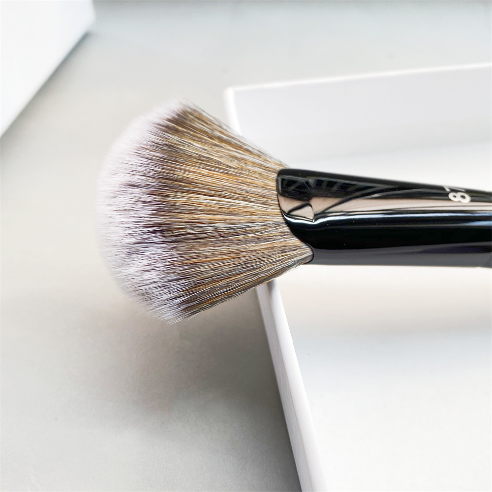 New PRO Highlight Fan Makeup Brush #87 - Soft Bristle Fan Shaped Effortless All-Over Highlighting Powder Cosmetics Beauty Tools