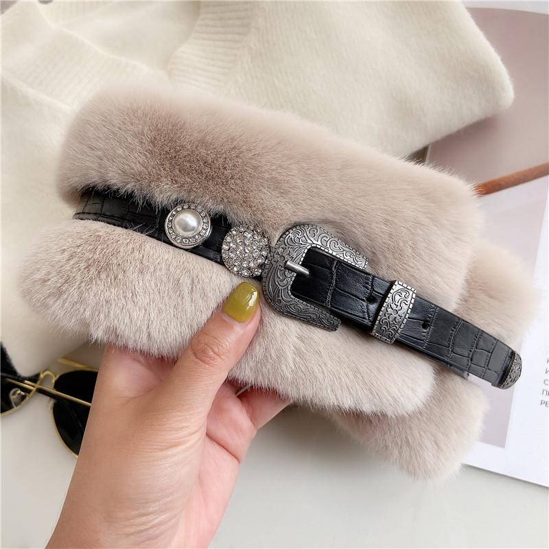 Scarves Soft Winter Fake Fur Ring Scarf With Buckle Belt Women Comfortable Warm Neck Thicken Neckerchief Girls Bufanda, Blue;gray
Scarves Soft Winter Fake Fur Ring Scarf With Buckle Belt Women Comfortable Warm Neck Thicken Neckerchief Girls Bufanda, Blue;gray