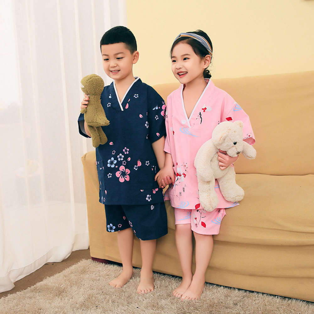 fashion Korean children's and men's bath clothes printed Princess lovely sauna steaming
fashion Korean children's and men's bath clothes printed Princess lovely sauna steaming