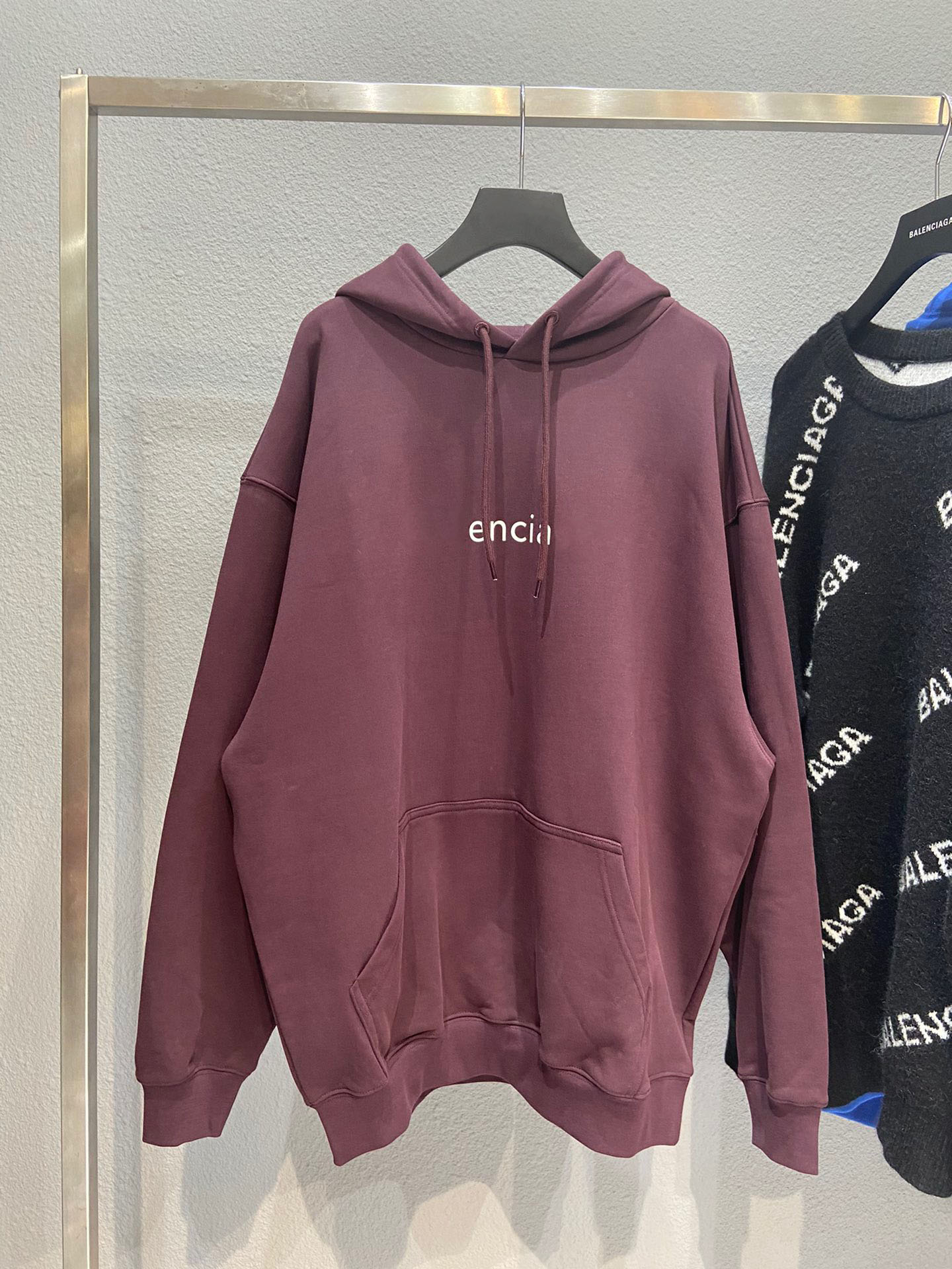 New AOP jacquard letter knitted sweater in autumn / winter 2021acquard knitting machine e Custom jnlarged detail crew neck cotton h5h543
New AOP jacquard letter knitted sweater in autumn / winter 2021acquard knitting machine e Custom jnlarged detail crew neck cotton h5h543