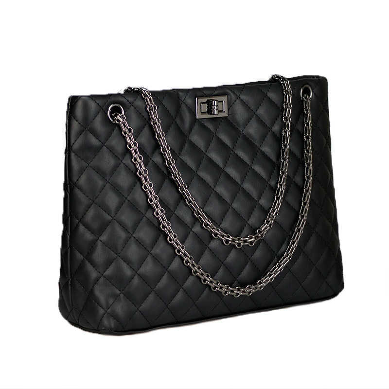 Luxury Brand Women Plaid Bags Large Tote Female Handbags Designer Black Leather Big Crossbody Chain Messenger Girl, Red
Luxury Brand Women Plaid Bags Large Tote Female Handbags Designer Black Leather Big Crossbody Chain Messenger Girl, Red