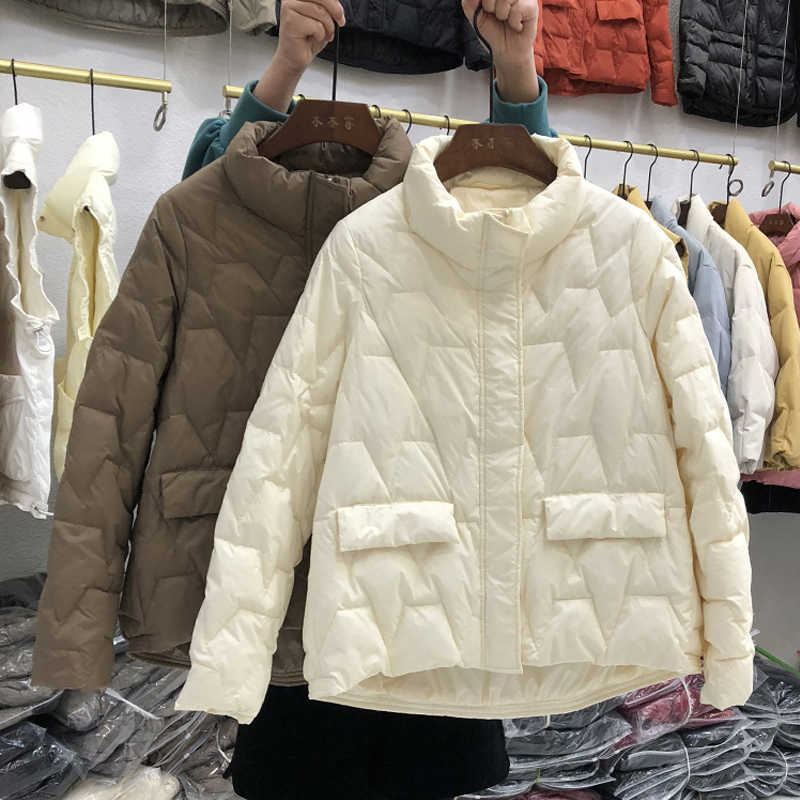 Janveny Ultra Light Down Jacket Women Winter Stand Collar Feather Puffer Coat 90% White Duck Down Parkas Solid Color Outerwear 211007wtt