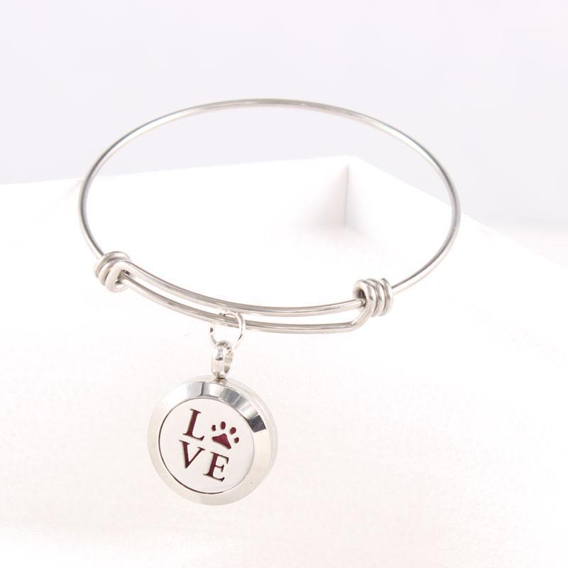 316l Stainless Steel Screw Love Essential Oil Diffuser Bracelet Perfume Locket Expandable Bangle Wholesale
316l Stainless Steel Screw Love Essential Oil Diffuser Bracelet Perfume Locket Expandable Bangle Wholesale