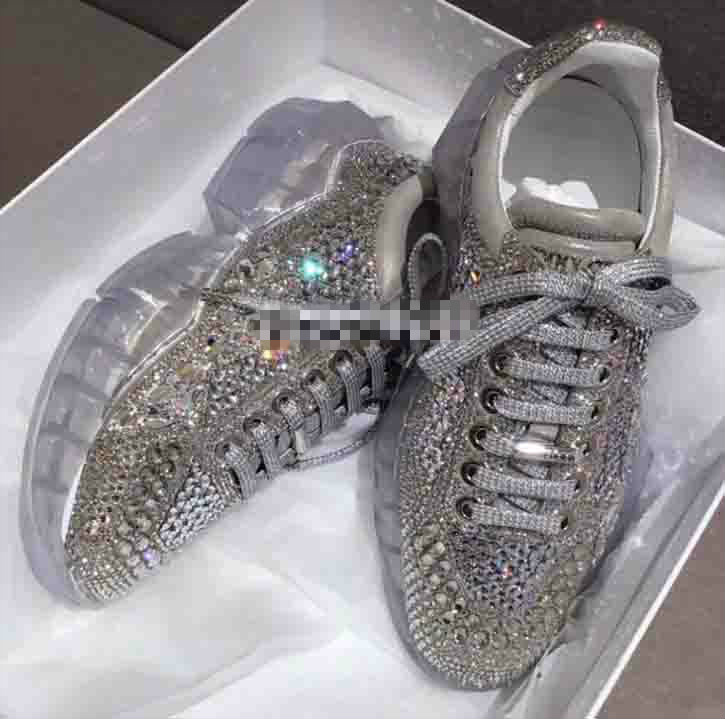 Paris Crystal Bottom Triple-S Leisure Shoes Luxury Dad Shoes Platform Triple S Sneakers for Men Women Vintage Kanye Old Grandpa Trainer, Shoelaces purchase
Paris Crystal Bottom Triple-S Leisure Shoes Luxury Dad Shoes Platform Triple S Sneakers for Men Women Vintage Kanye Old Grandpa Trainer, Shoelaces purchase