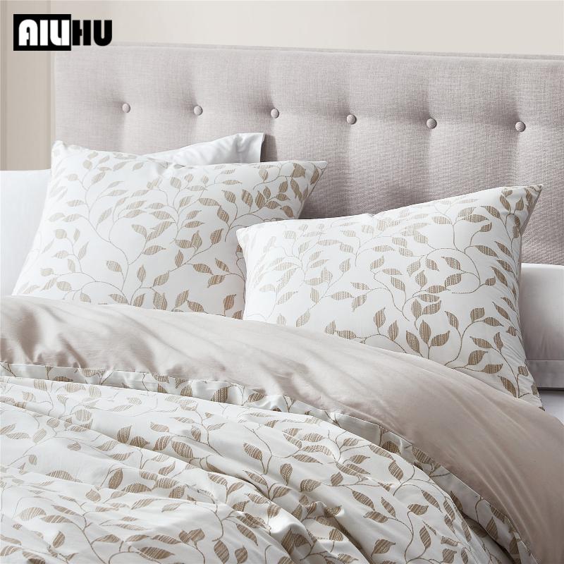 Bedding Sets Ailihu Set 100% Pure Cotton Soft Comforter Pattern Duvet Cover Pillow Shams Double Single 3 PCS Quilt
Bedding Sets Ailihu Set 100% Pure Cotton Soft Comforter Pattern Duvet Cover Pillow Shams Double Single 3 PCS Quilt