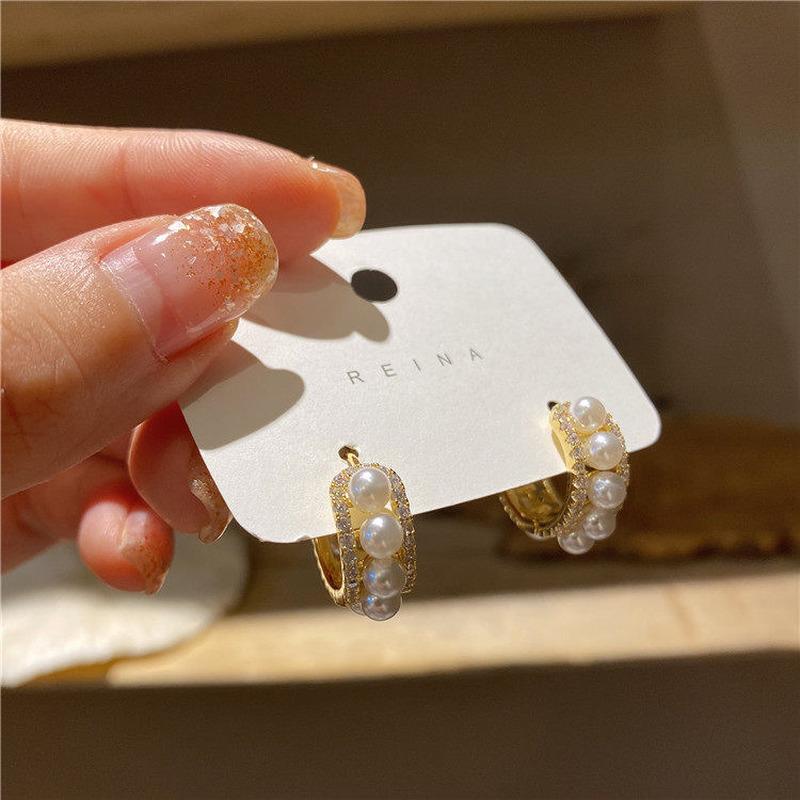 Dangle & Chandelier S925 Silver Needle Round Earrings Pearl Golden Simple Ring Women's Exquisite Wedding Jewelry Accessories Christmas Gift
Dangle & Chandelier S925 Silver Needle Round Earrings Pearl Golden Simple Ring Women's Exquisite Wedding Jewelry Accessories Christmas Gift