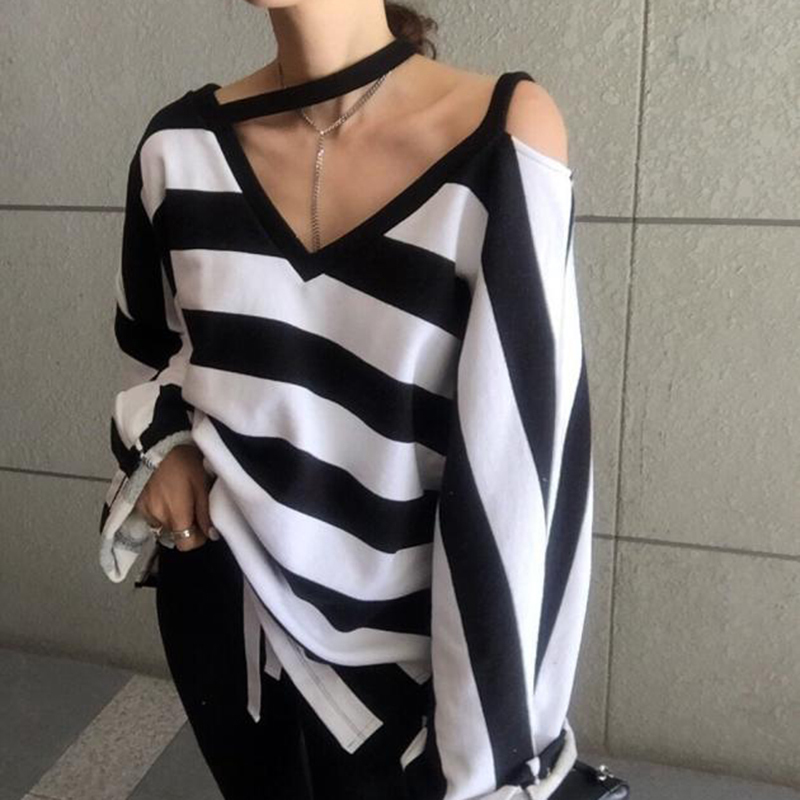 TWOTWINSTYLE Off Shoulder Womens Sweatshirt Loose V Neck Batwing Long Sleeve Striped Pullover Casual Style Clothing Autumn 201204