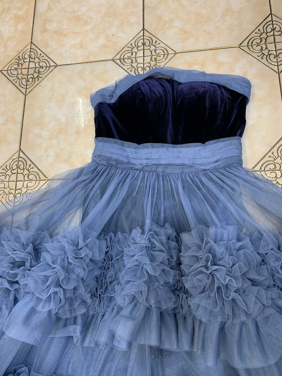 Women's Fluffy Layered Ruffled Strapless High Quality Bridal Dress Irregular Floor Long Stitching Sexy Party 210527