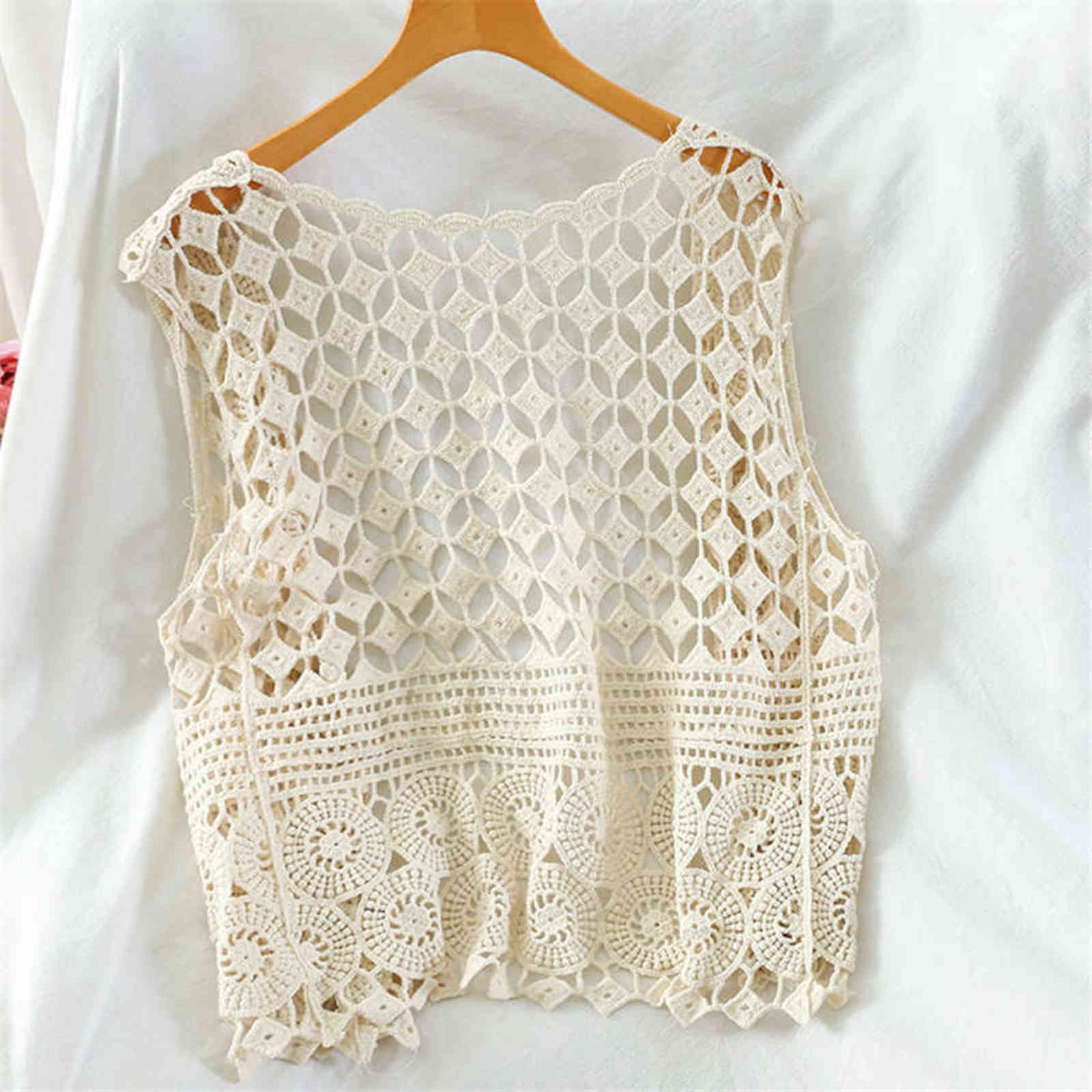 Spring Summer Sexy Hollow Out Lace Top Vest Crochet Sleeveless Waistcoat Women Open Stitch Short Outwear Chalecos Para Mujer 211120